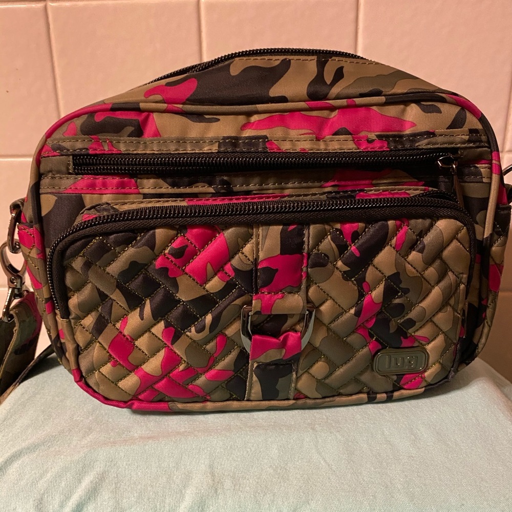 LUG Carousel 3 in Camo Orchid